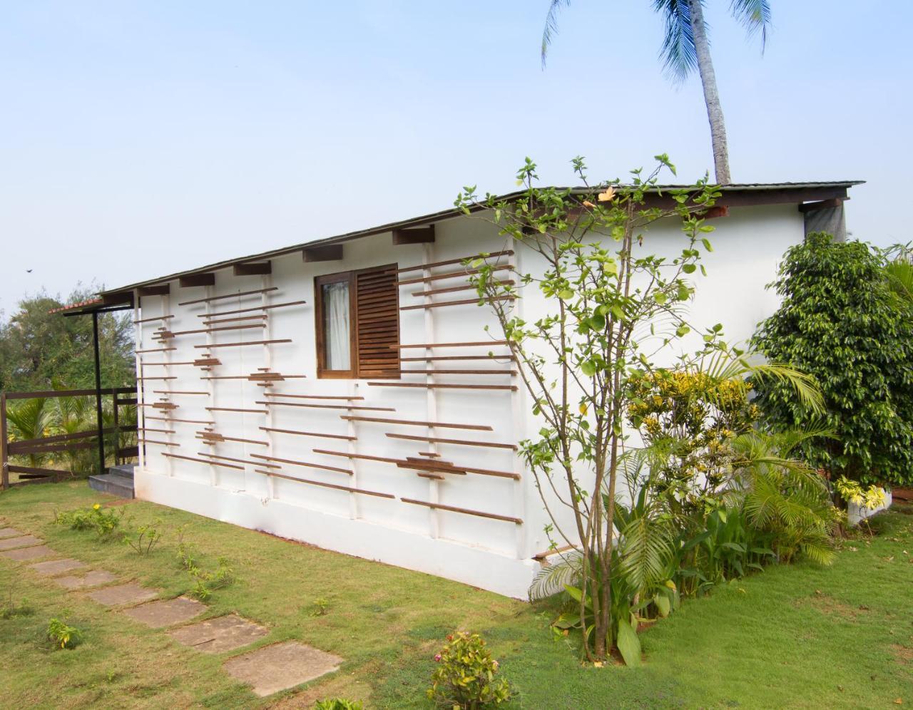 Casa Cubo By The Beach Bed & Breakfast Calangute Exterior foto